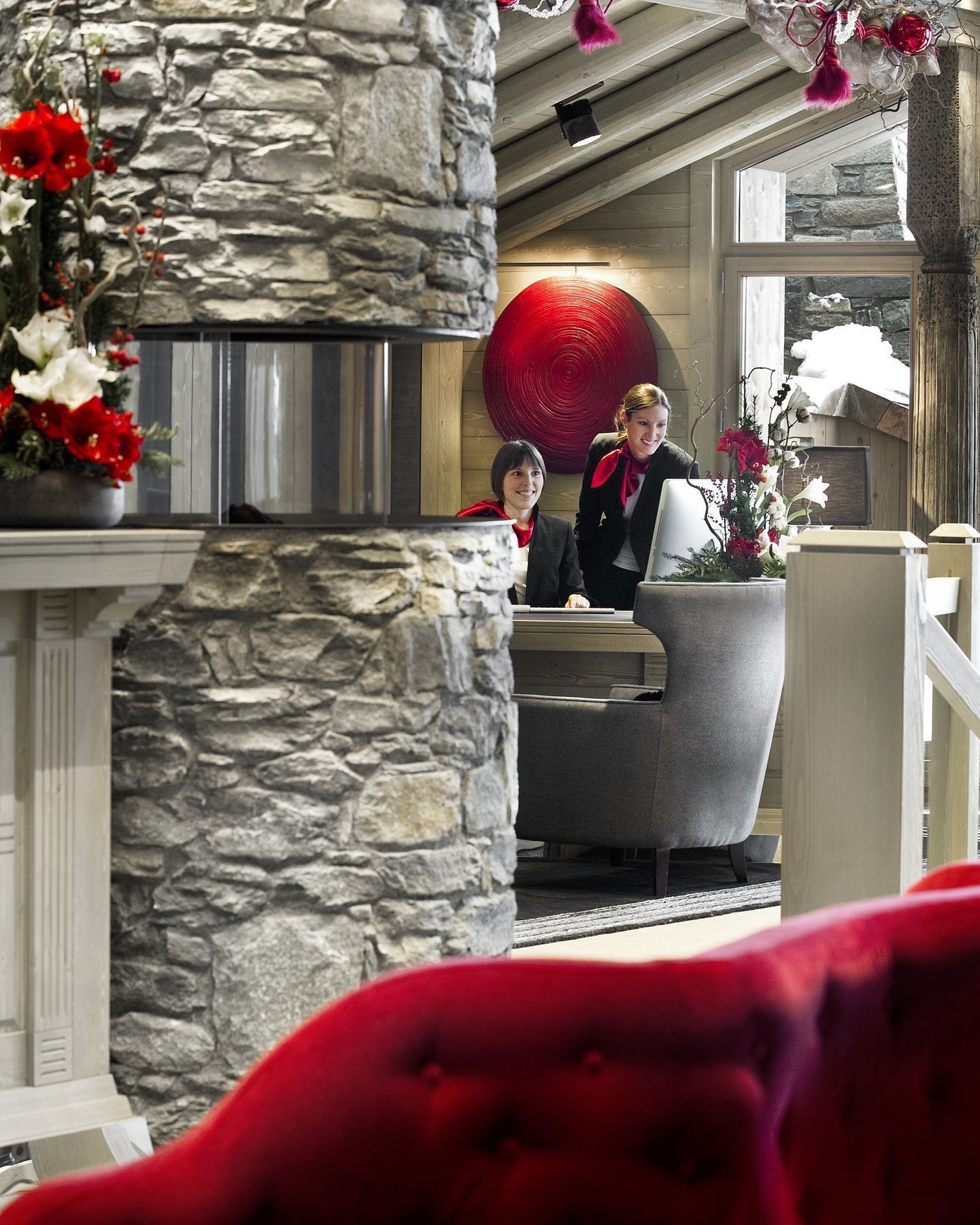 Hotel Le K2 Palace Courchevel Exterior photo