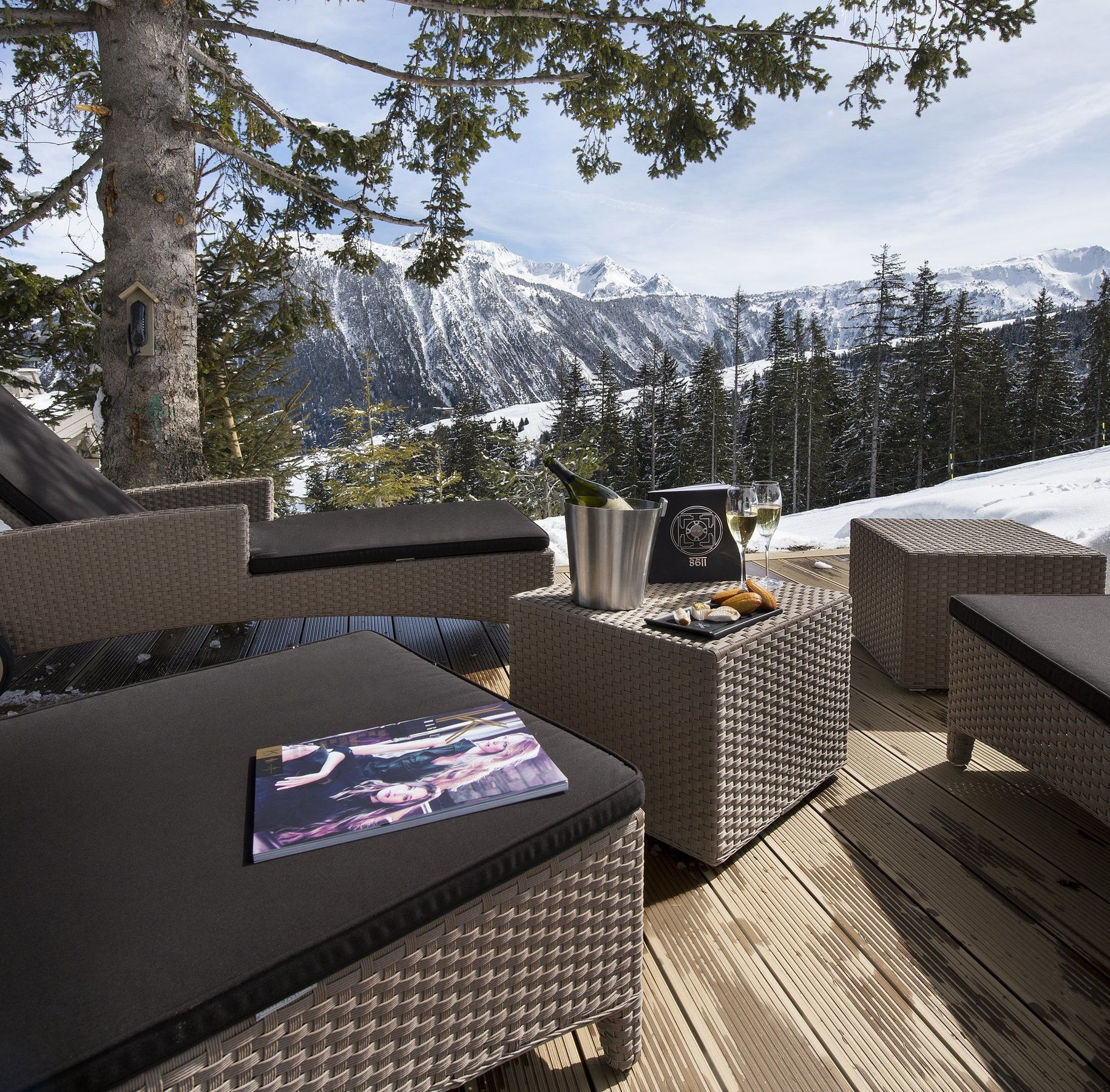 Hotel Le K2 Palace Courchevel Exterior photo